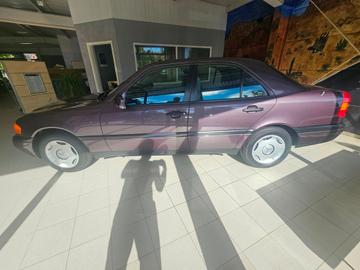 صورة 6 لـ 1993 Mercedes-BENZ C 220