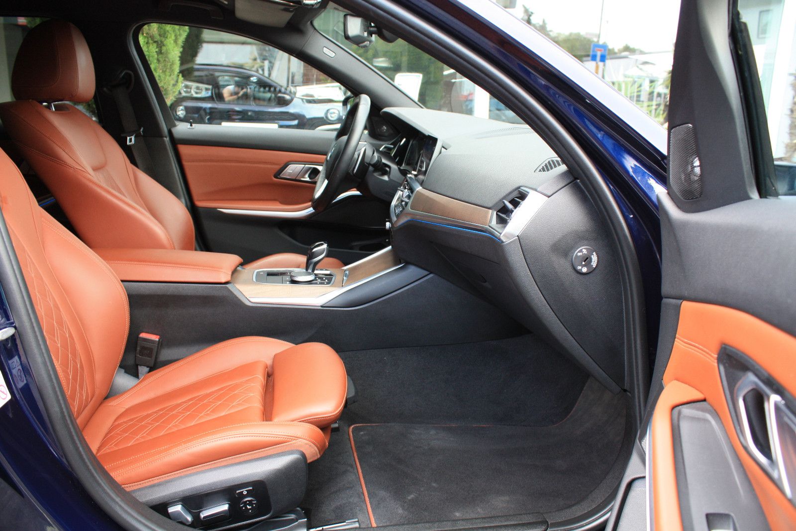BMW 330 3 Touring 330 e xDrive Sport Line foto 17