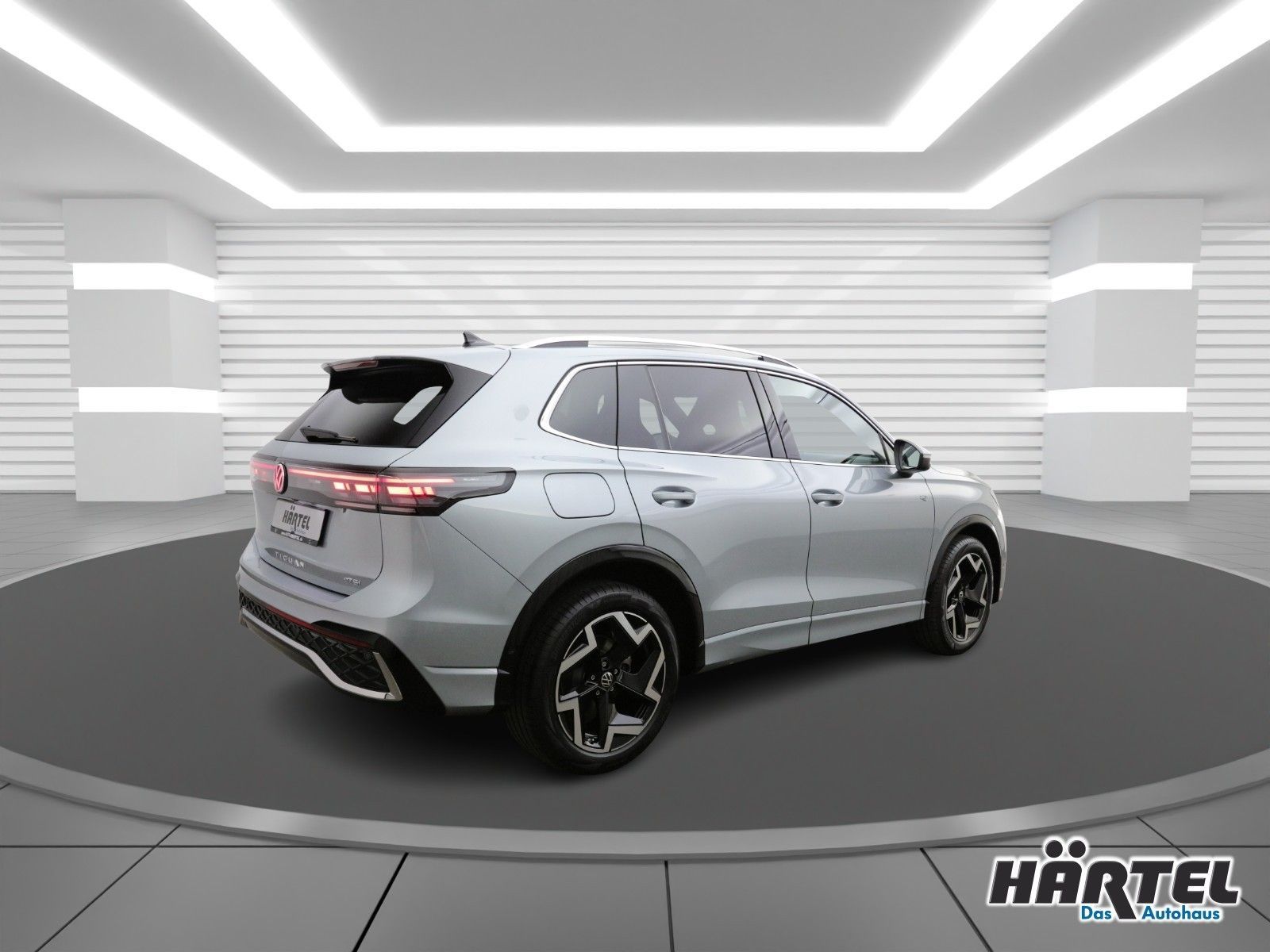 Volkswagen TIGUAN R-LINE 1.5 ETSI DSG (+ACC-RADAR+NAVI) LED imagem 3