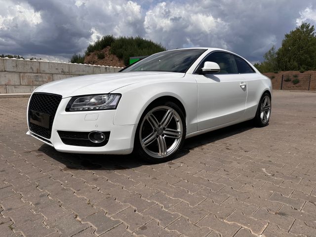 Audi A5 Coupe 3.2 FSI quattro Audi Exklusiv