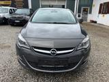 Opel Astra J Lim. 5-trg. Exklusiv Navi Leder SHZ PDC - Opel aus 2014