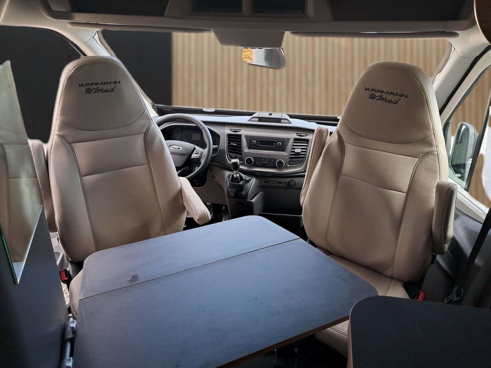 Fahrzeugabbildung Karmann Dexter 4x4 DE 570 AW Rückfahrkamera, Tageszul.