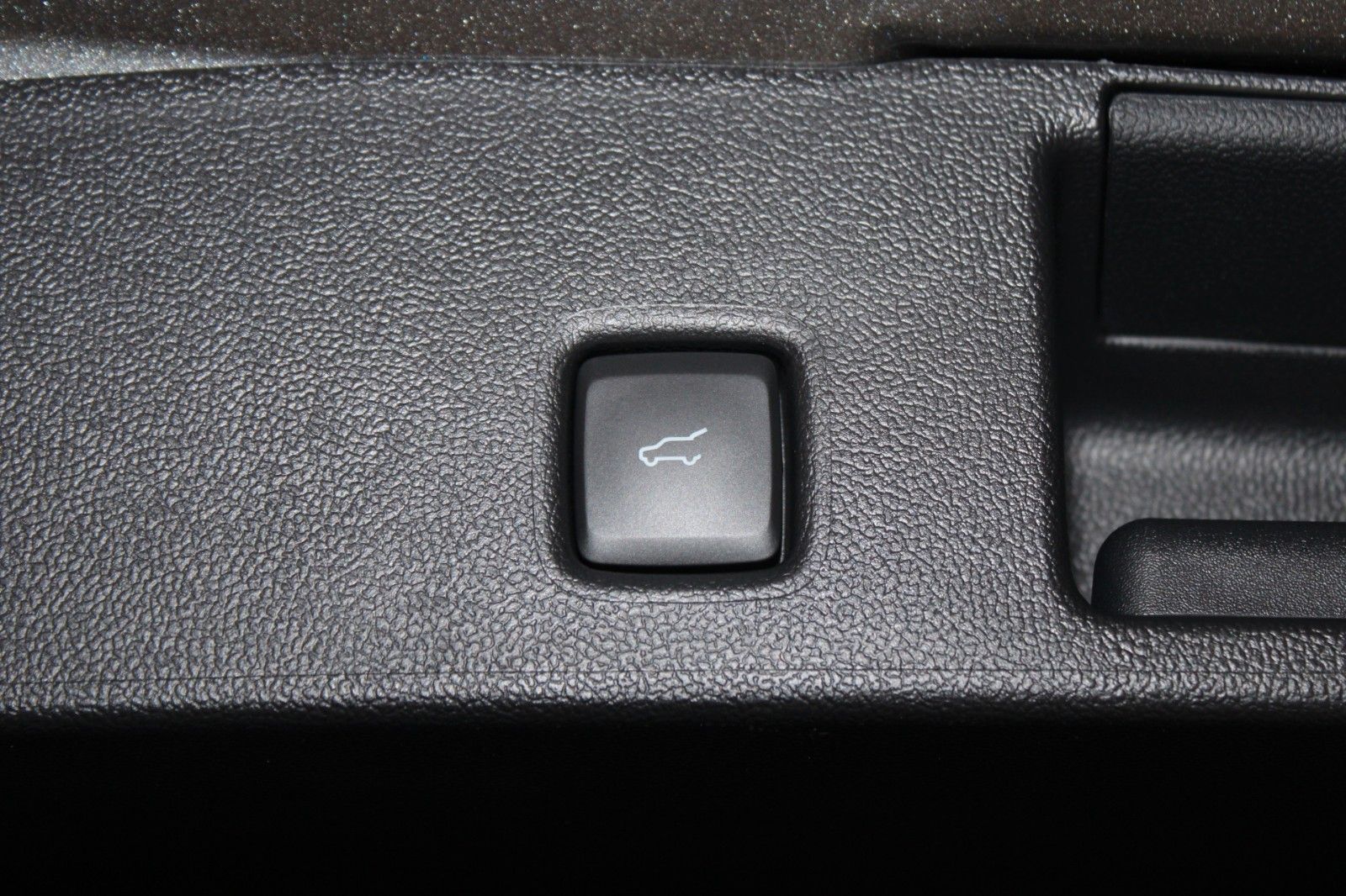 Fahrzeugabbildung Ford Kuga PHEV ST-Line X NAVI LED Matrix Winter Paket