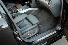 Fahrzeugabbildung Audi RS4 Avant 4.2 FSI quattro *MwSt.*Phantomschwarz*