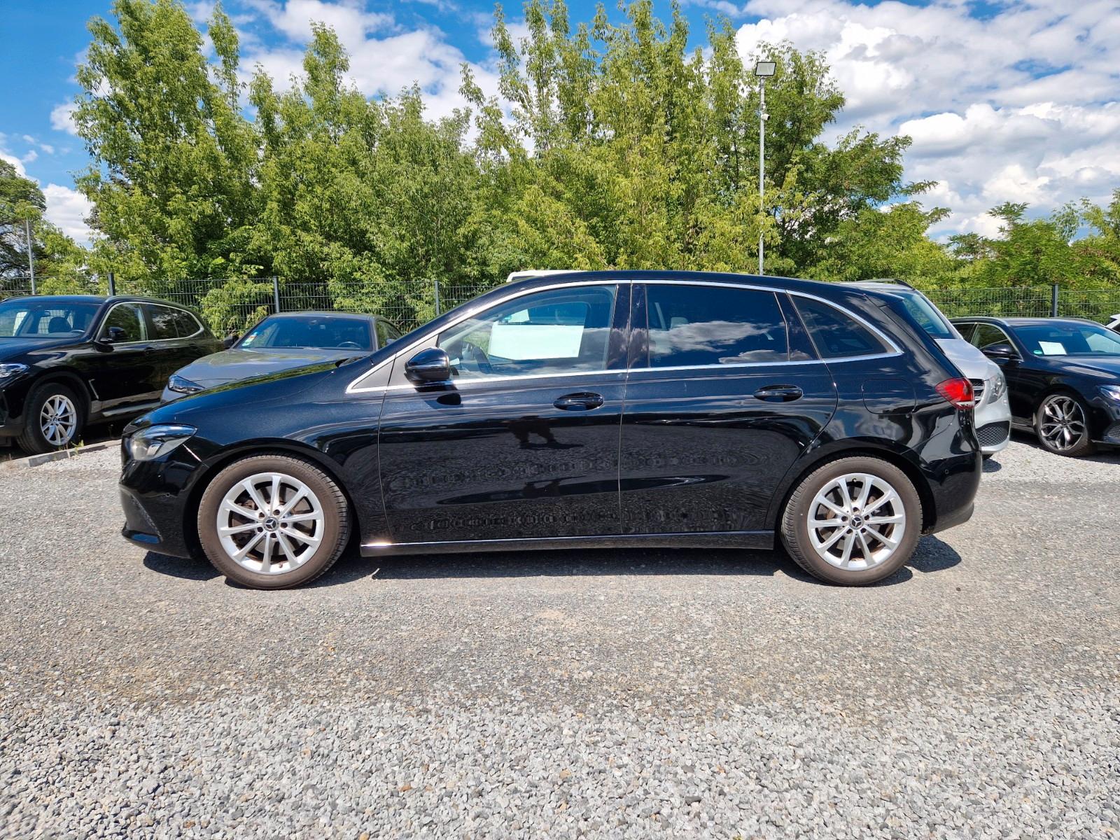 Mercedes-Benz B 250 AT Progressive PANO MBUX StdHZ KAM