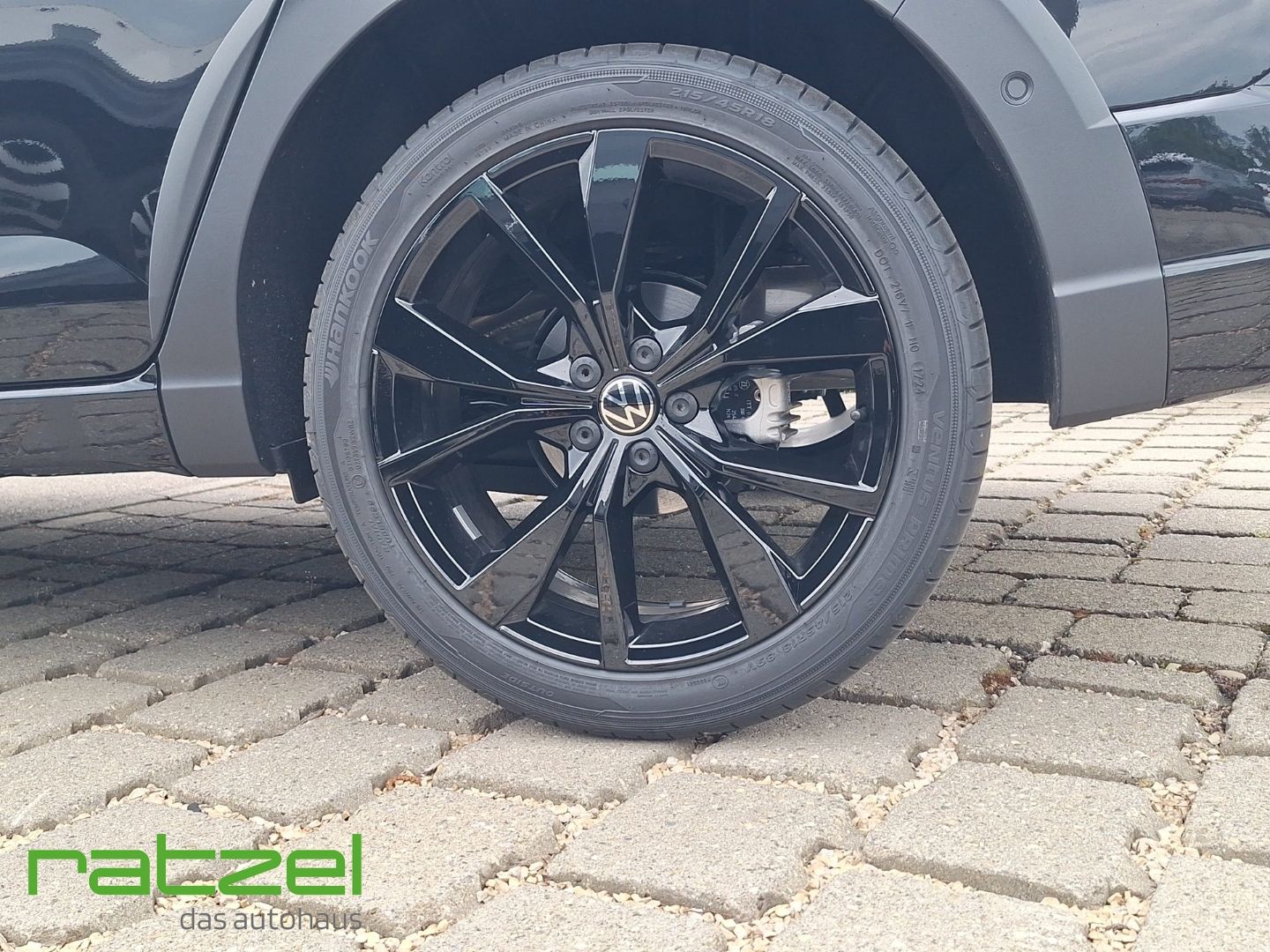 Fahrzeugabbildung Volkswagen Taigo 1.0 TSI DSG R-Line ACC+Kamera+Beats Audio