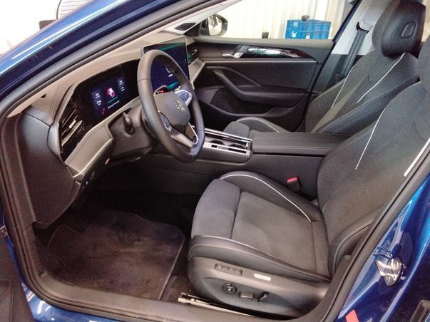 Volkswagen Passat Variant - Bild 6