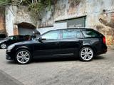 Skoda Octavia Combi RS*2.Hand*Scheckheft*Xenon*Leder* - Skoda Octavia aus 2011: Combi RS