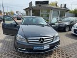 Mercedes-Benz C 180 CGI  Limousine  Avantgarde Automatik - Mercedes-Benz C 180 aus 2010