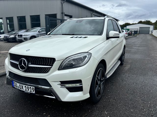 Mercedes-Benz ML-350 CDI AMG Designo Leder/Navi+DVD/EURO6