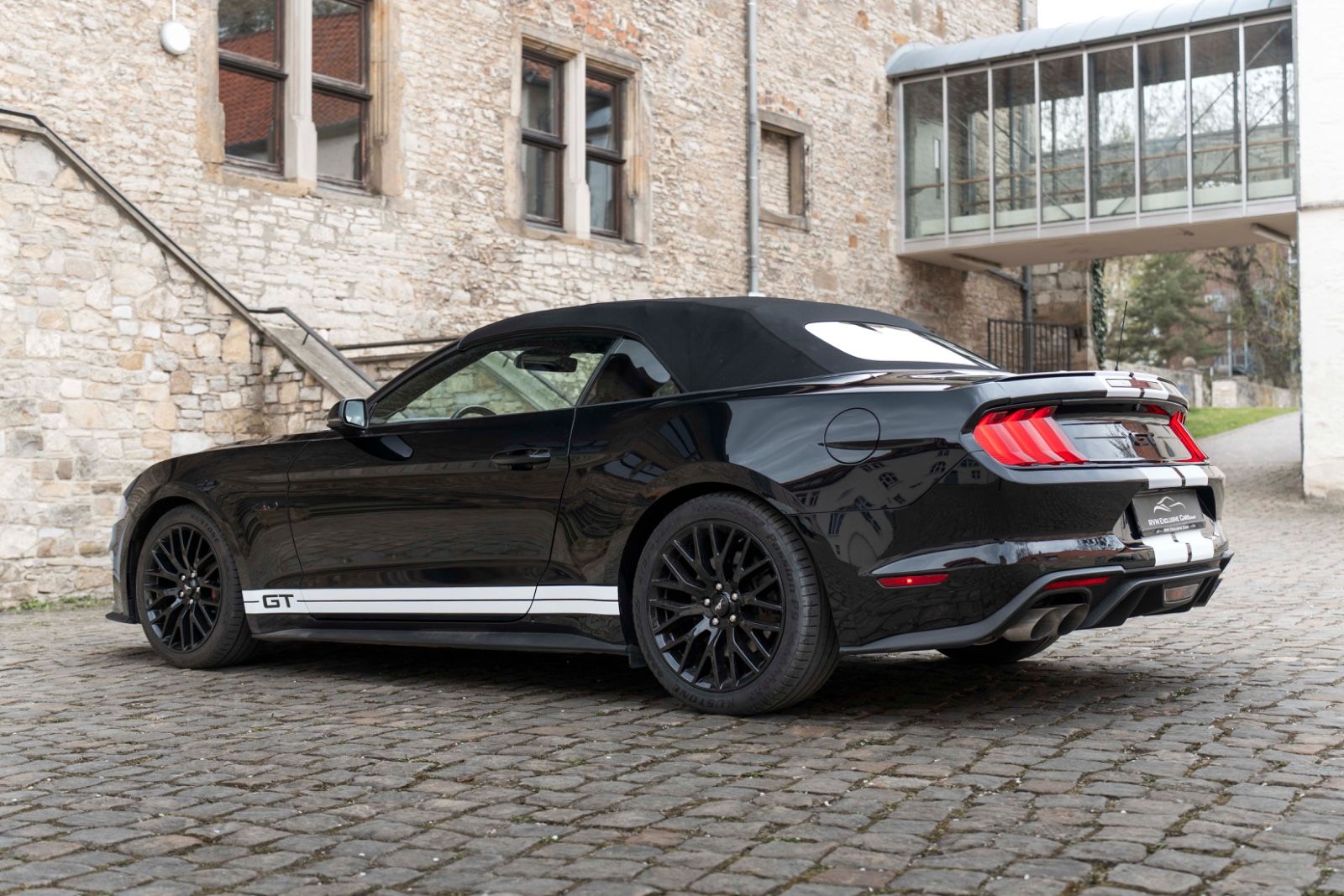 Fahrzeugabbildung Ford Mustang Kabrio GT 5.0L ACC LED KAM NAV SHZ/K