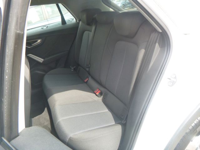 Fahrzeugabbildung Audi Q2 30 TDI >AUT/AHK /NAVI/TEMP/Einparkhilfe<