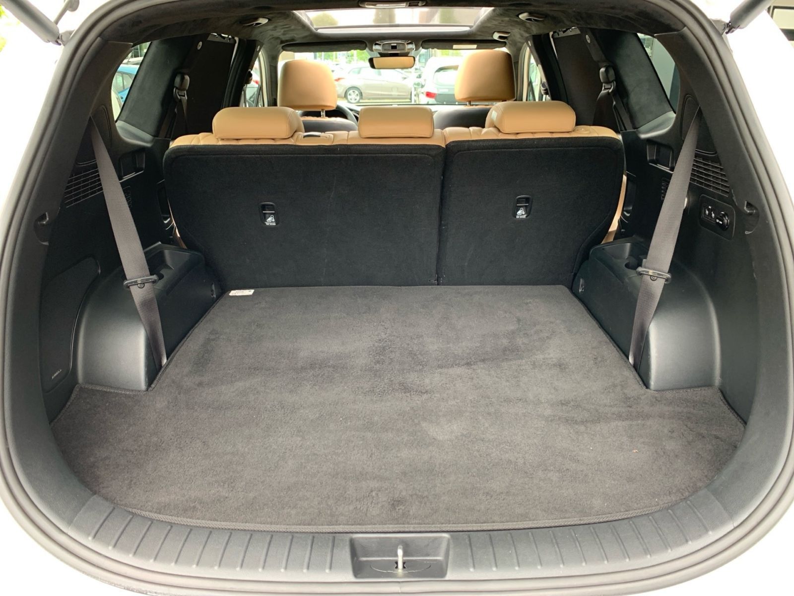 Fahrzeugabbildung Hyundai SANTA FE 2.2 CRDi Signature 4WD SEVEN AHK 1Hd