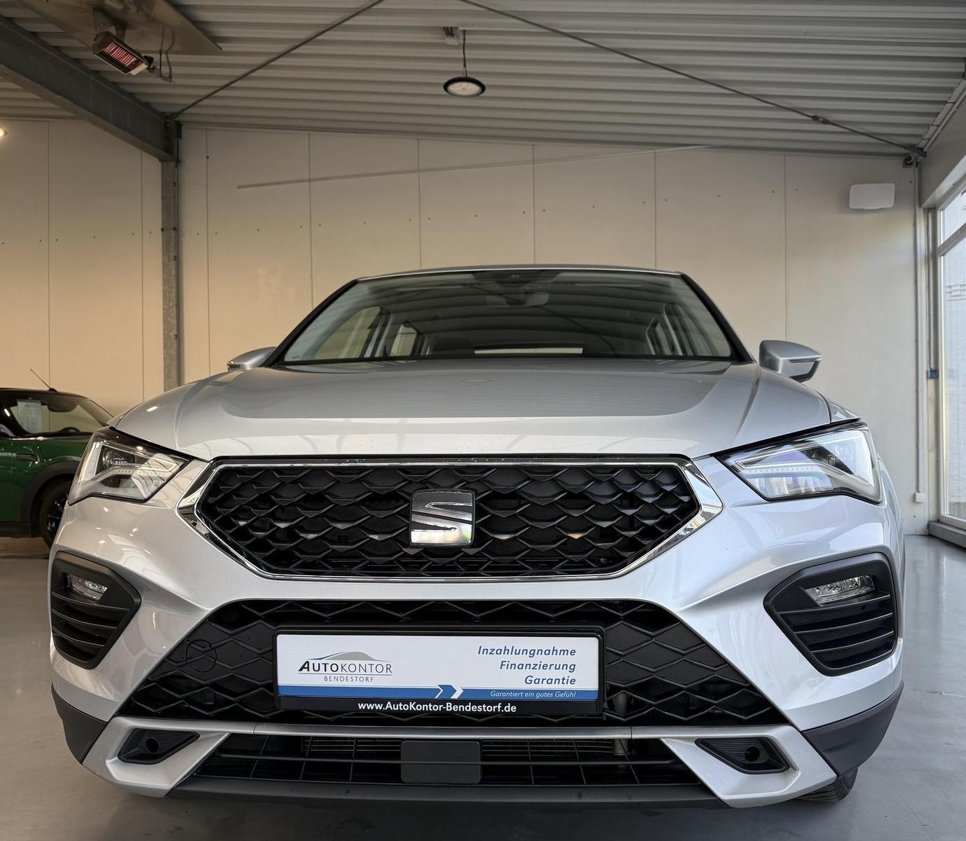 Seat Ateca Style *LED *AHK *Allwetter *Navi *PDC