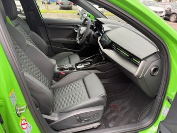 Audi RS3 Lim. 2.5 TFSI quattro+RS AGA+Pano+Facelift++