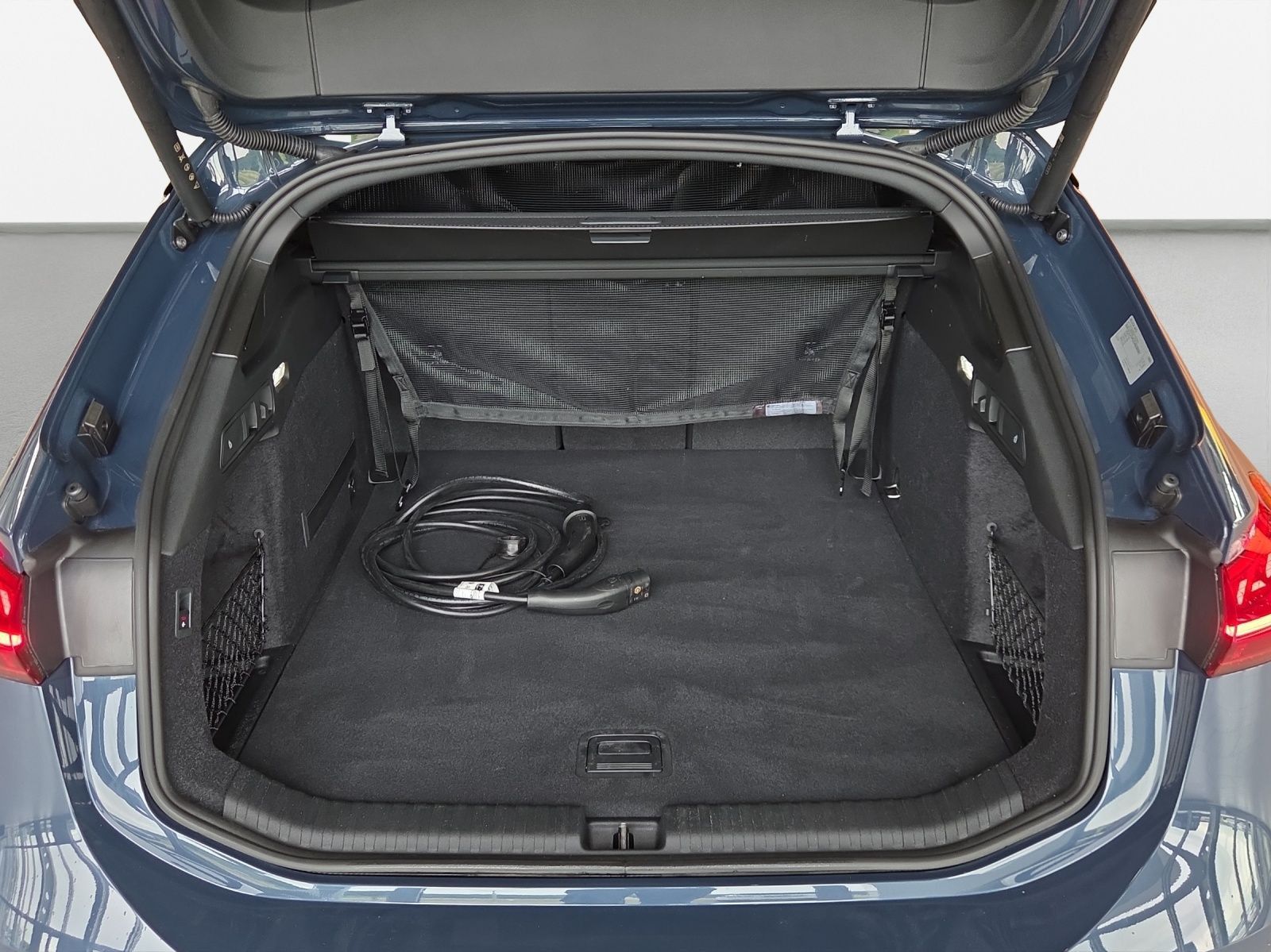 Audi S6 e-tron - Bild 12