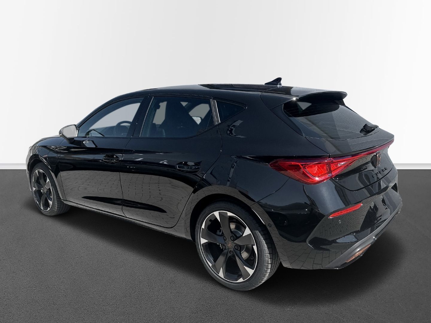 Cupra Leon e-HYBRID el. Sitz MatrixLED FullLink Cam BL imagem 2