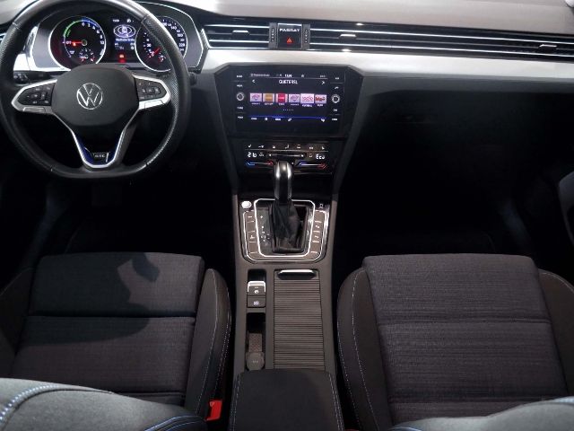 Fahrzeugabbildung Volkswagen Passat Variant GTE 1.4 TSI | LED AHK RFK