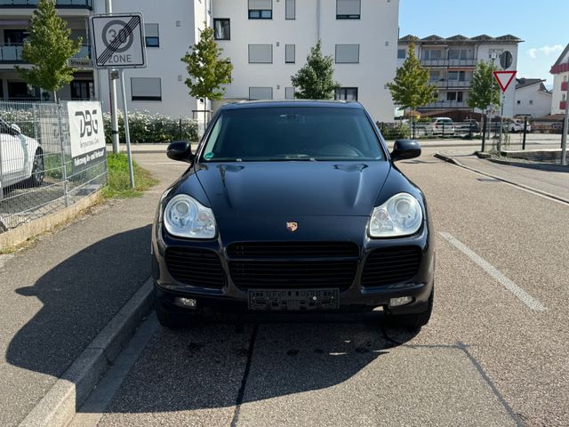 Porsche Cayenne Turbo TÜV NEU / AHK / Bose / Luftfahrwer