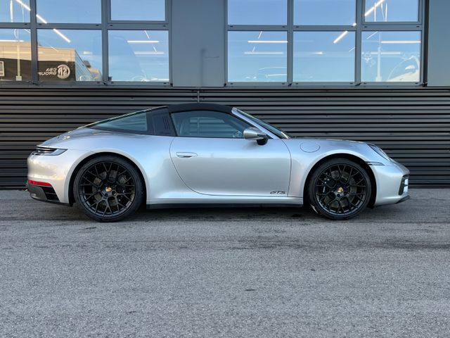 Porsche 911-992 Targa 4 GTS- LIFT-BOSE-GT SILBER