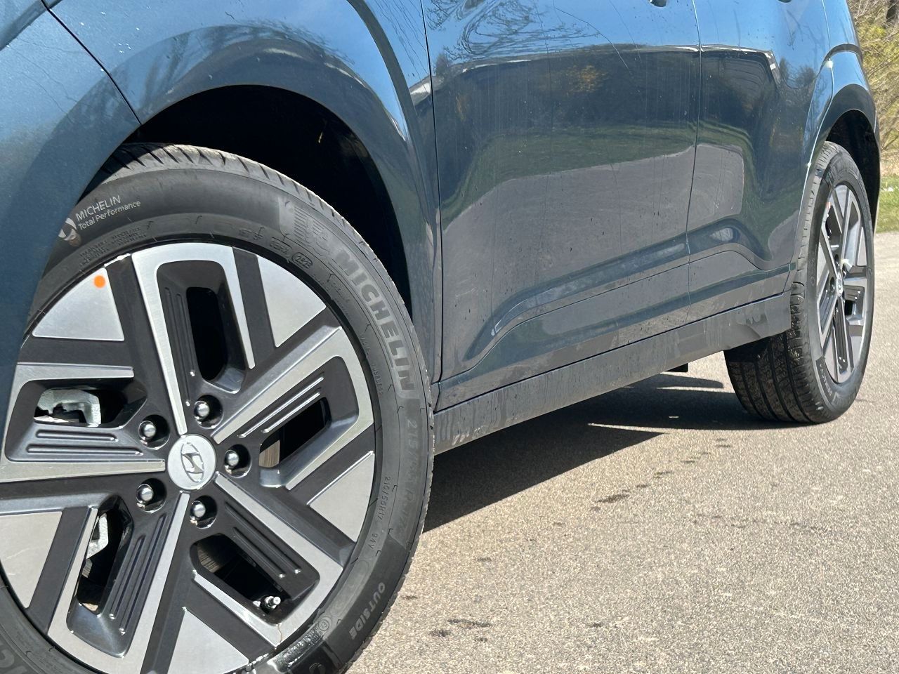 Fahrzeugabbildung Hyundai Kona EV Advantage 100kw*RW305*Mietkauf*ohne Bank