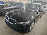 BMW 318 i Touring Driving Assistant