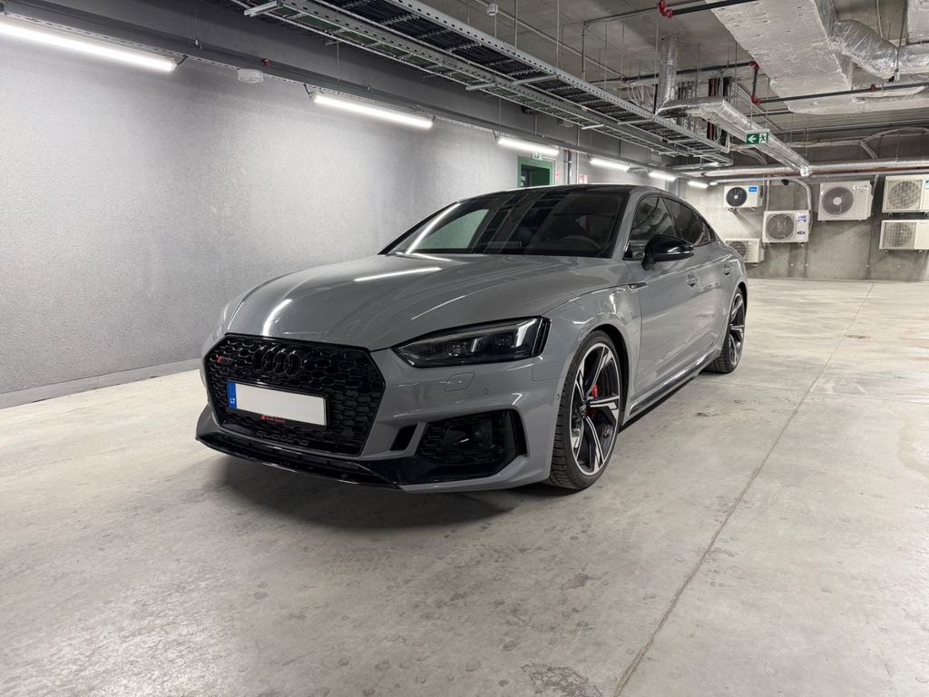Audi RS5
