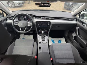 Volkswagen Passat Variant - 7
