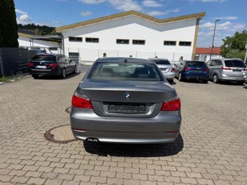 BMW 525 - 12