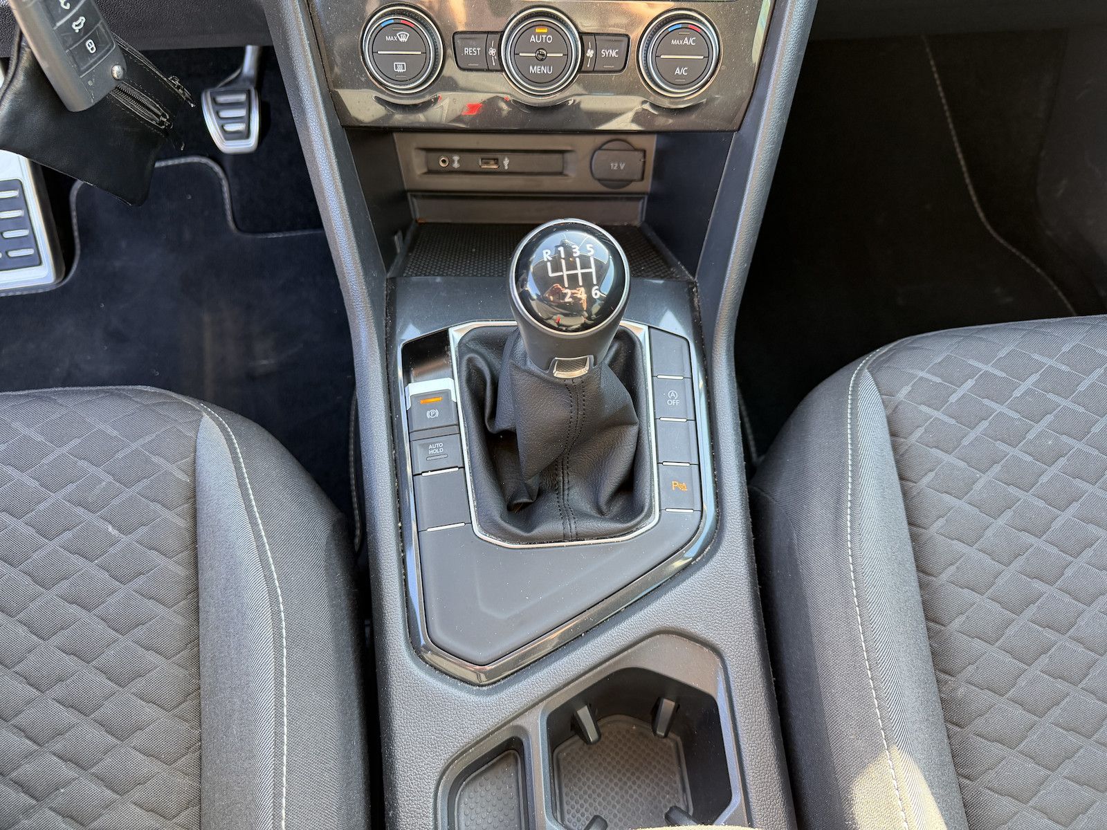 Volkswagen Tiguan Join Start-Stopp / SitzH / AHK foto 22