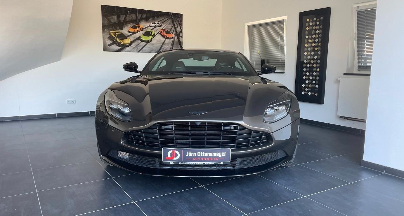 Aston Martin DB11 COUPE-Q-PAINT+FULL LEATHER+PREMIUM AUDIO!!!