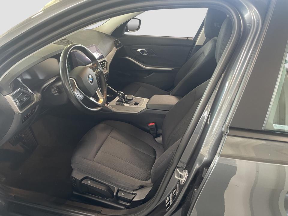 BMW 320 i Advantage Automatik Aut. Klimaaut. PDC, миниатюра 9
