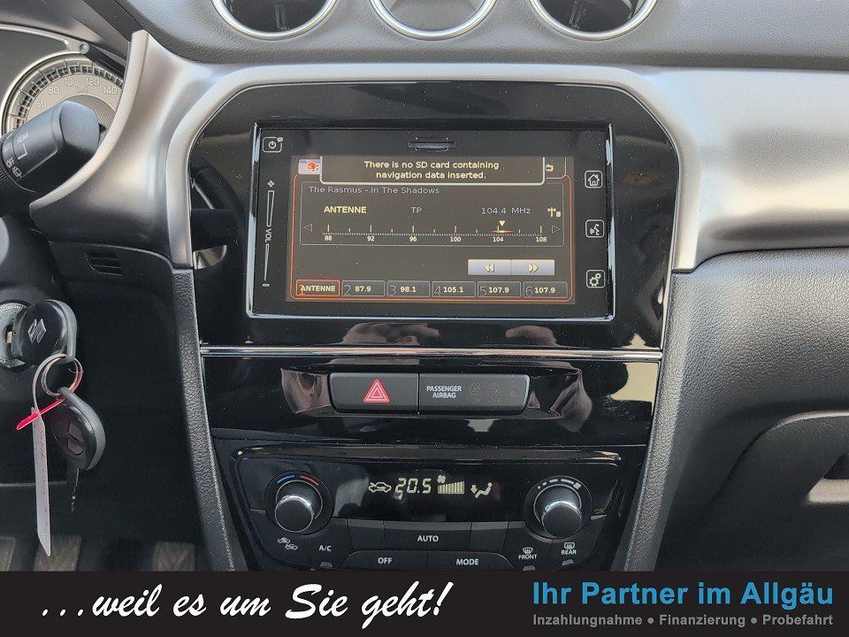 Fahrzeugabbildung Suzuki Vitara 1.4 COMFORT 4x4 !GARANTIE! KAMERA+SHZ+BT+