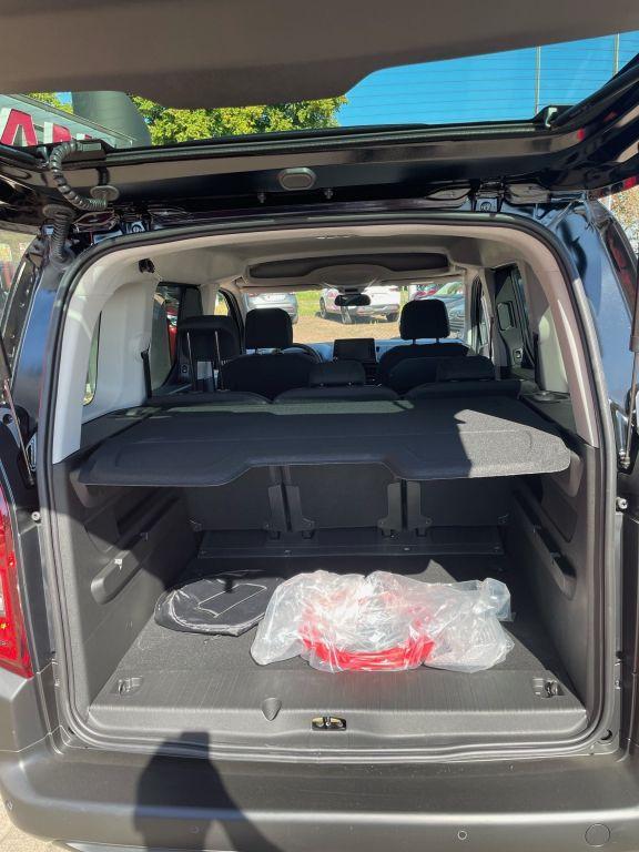 Citroën ë-Berlingo M Elektromotor 136 SHINE