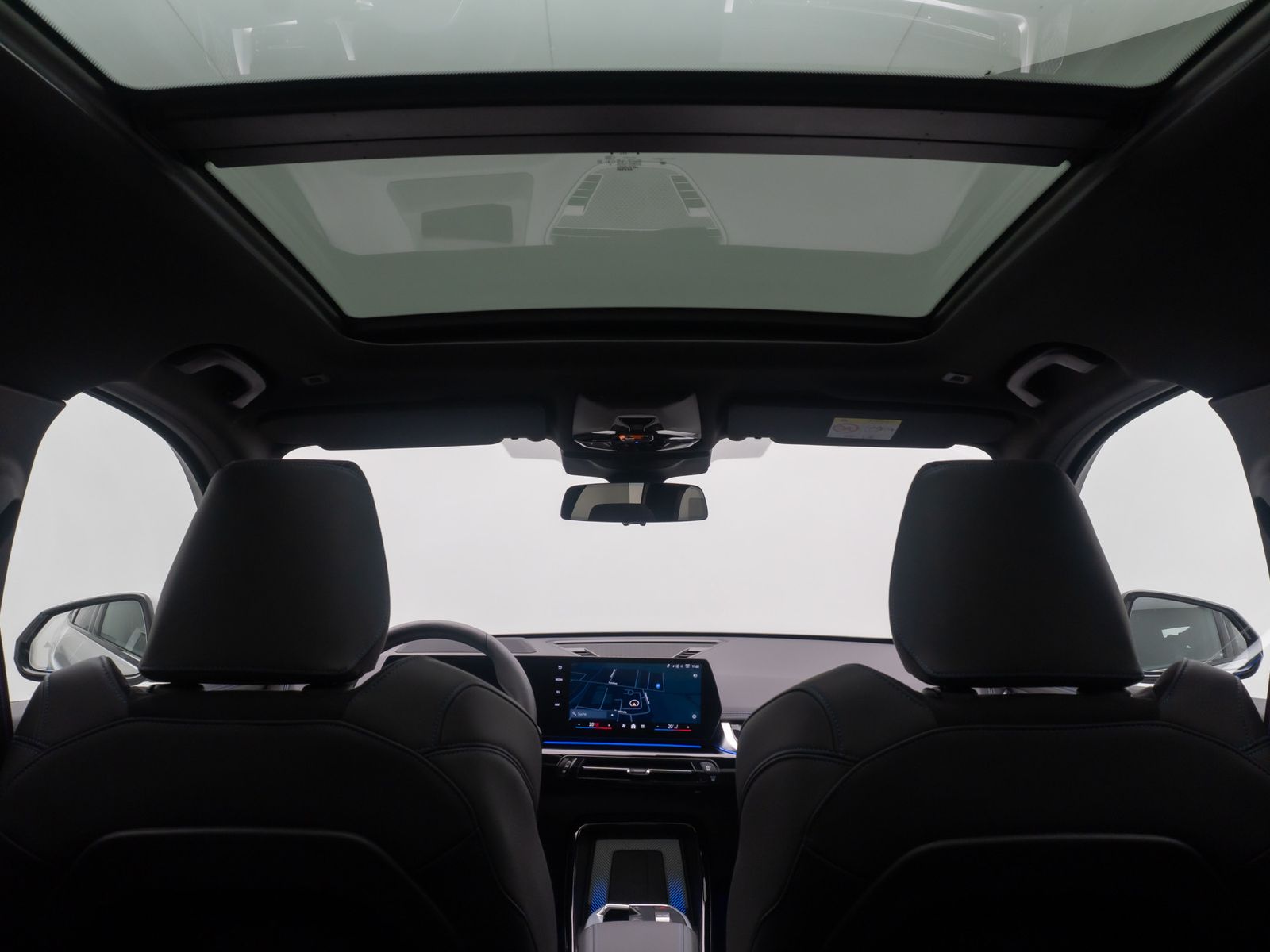 Fahrzeugabbildung BMW X1 xD30e MSport 360&deg;H/K Panorama AHK HUD DAB 19"