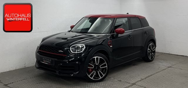 MINI John Cooper Works Countryman — hlavná fotografia