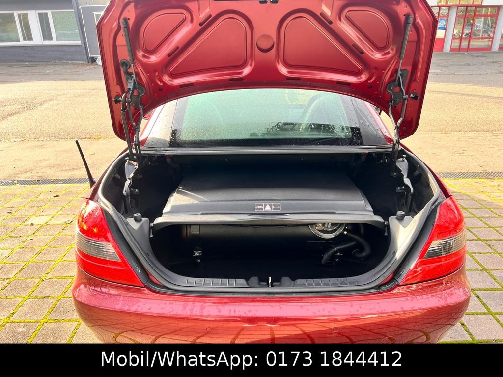 Mercedes-Benz SLK 200