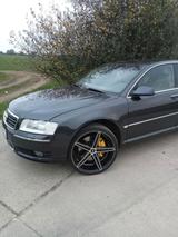 Audi A8- 4,2 Quattro - Tiptronic - Audi A8 aus 2002