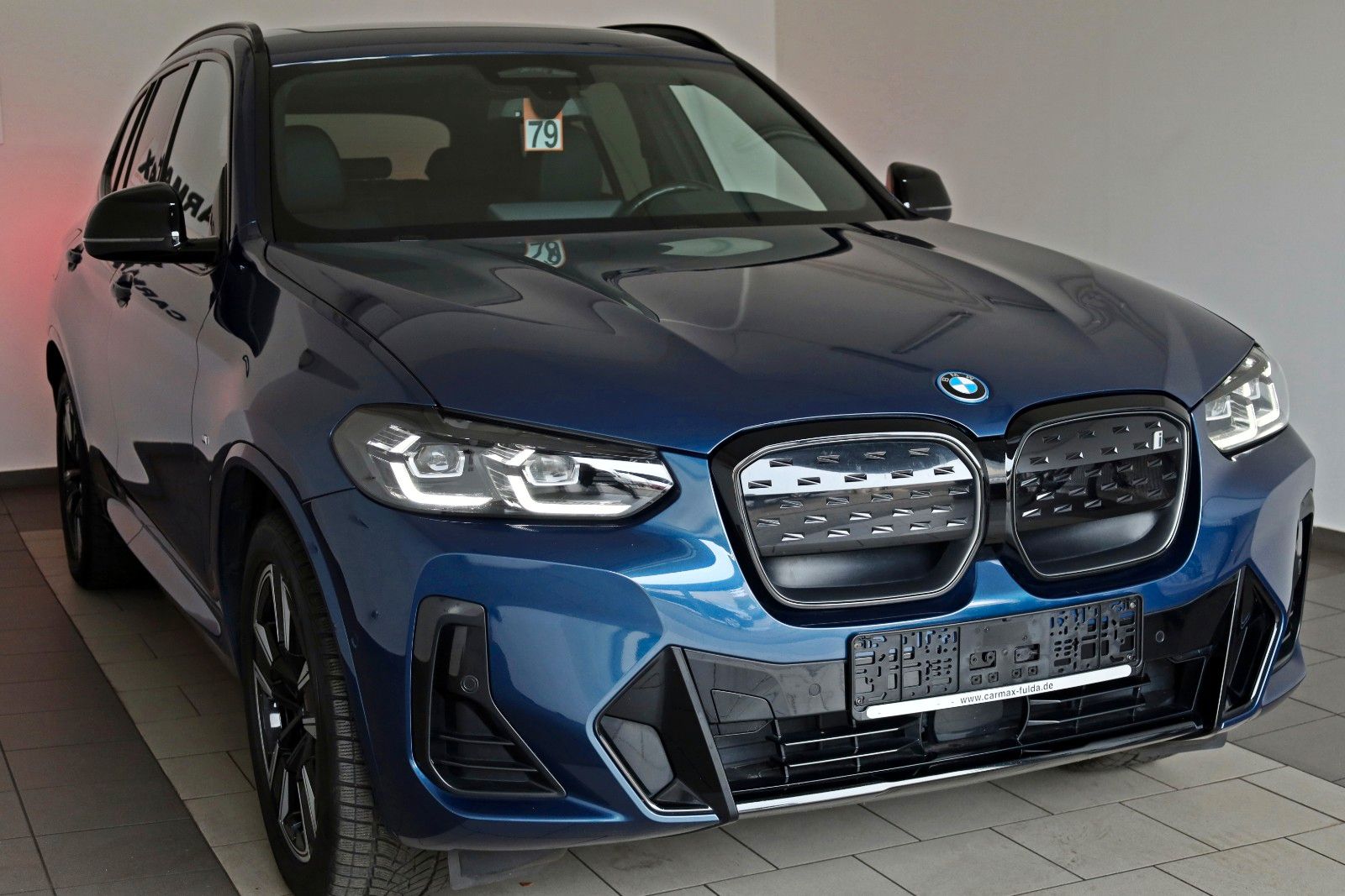 Fahrzeugabbildung BMW iX3 Inspiring,M Sport,Navi,SH,Kamera,ACC,Panoram