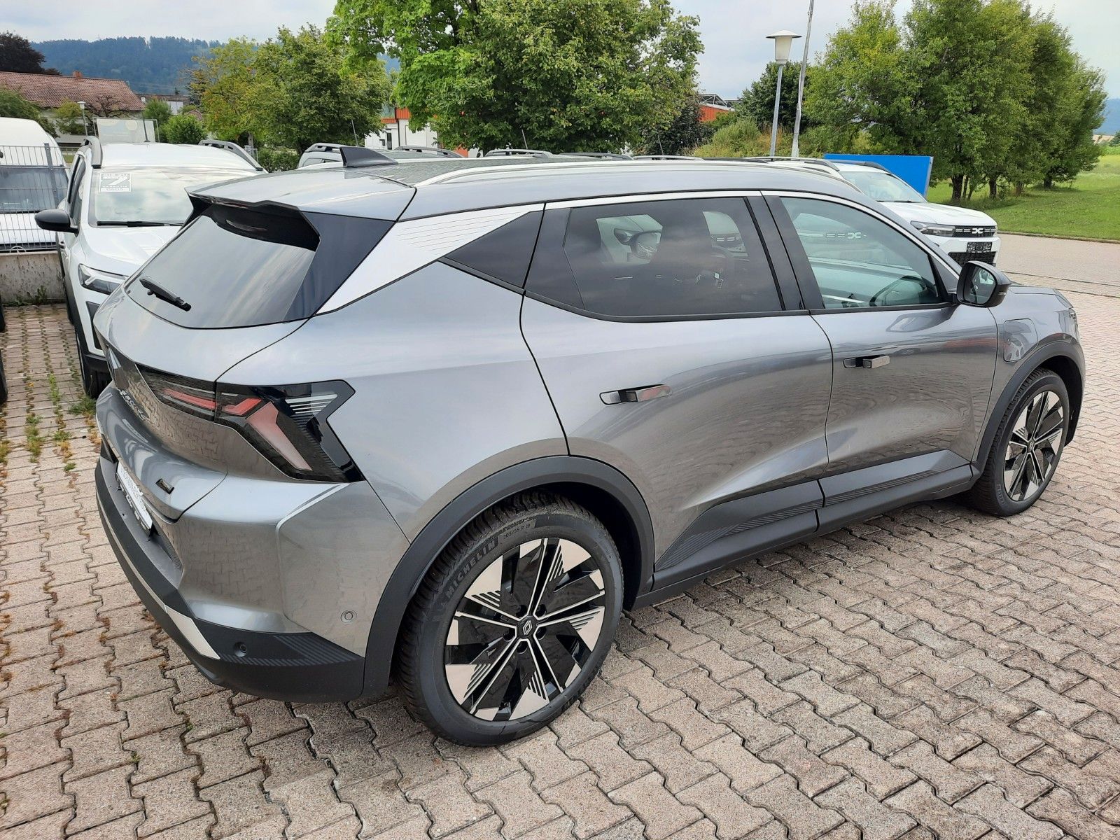 Renault Scenic E-TECH - Bild 4