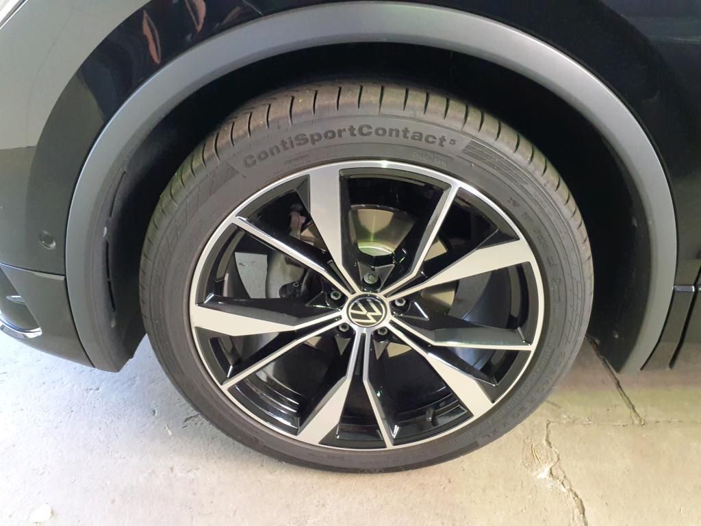 Volkswagen Tiguan R-Line 1.5 TSI 110kW 7-Gang DSG 4 Türen