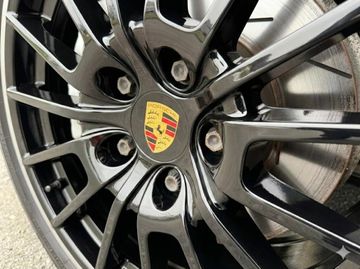 Porsche Panamera - 6