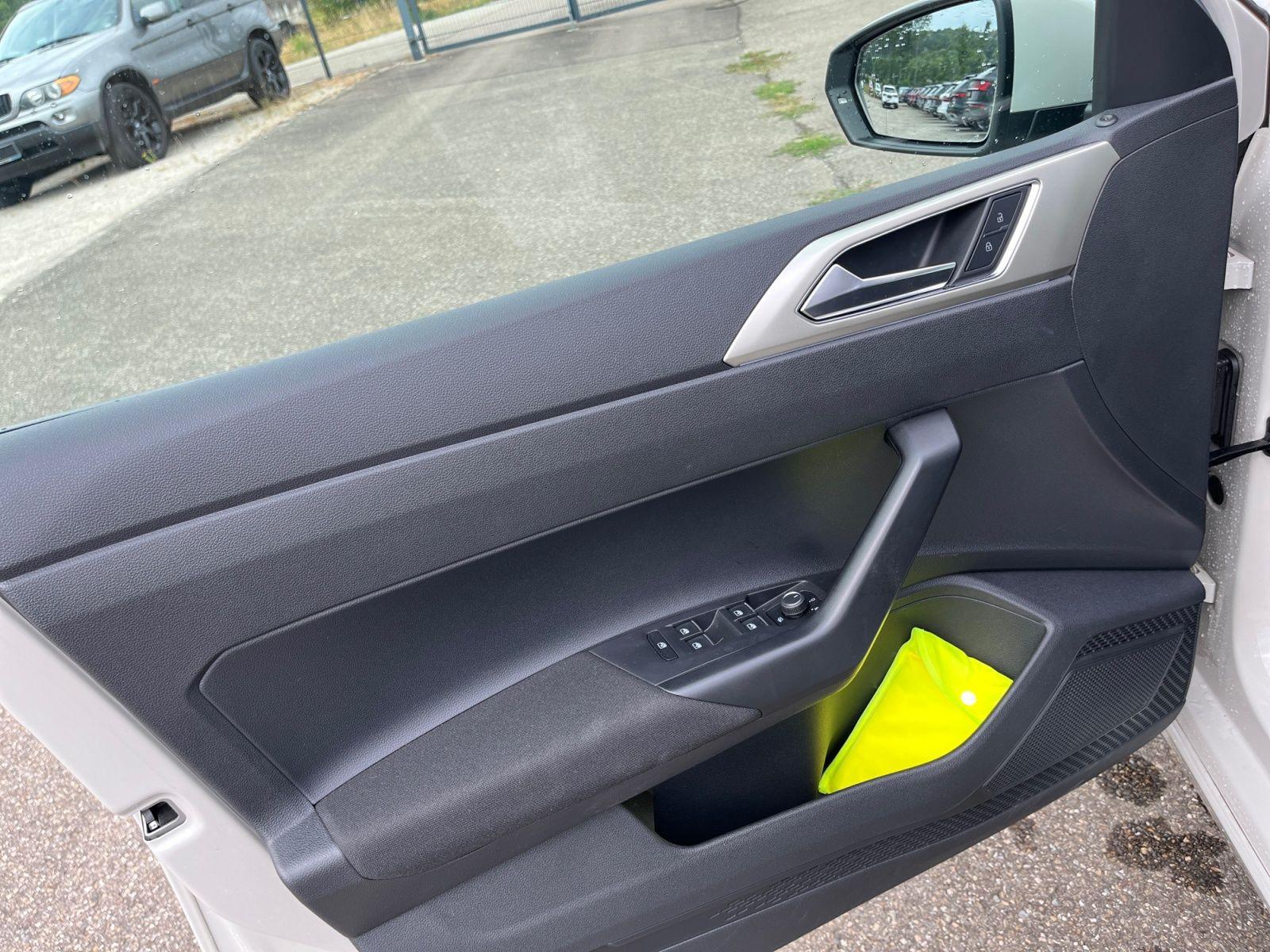 Volkswagen Polo 1.0 TSI Move DSG Navi LED, миниатюра 14