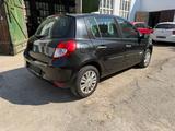 Renault Clio III 1.2 Dynamique*Navi*2.Hand*Klima - Renault Clio in Halle
