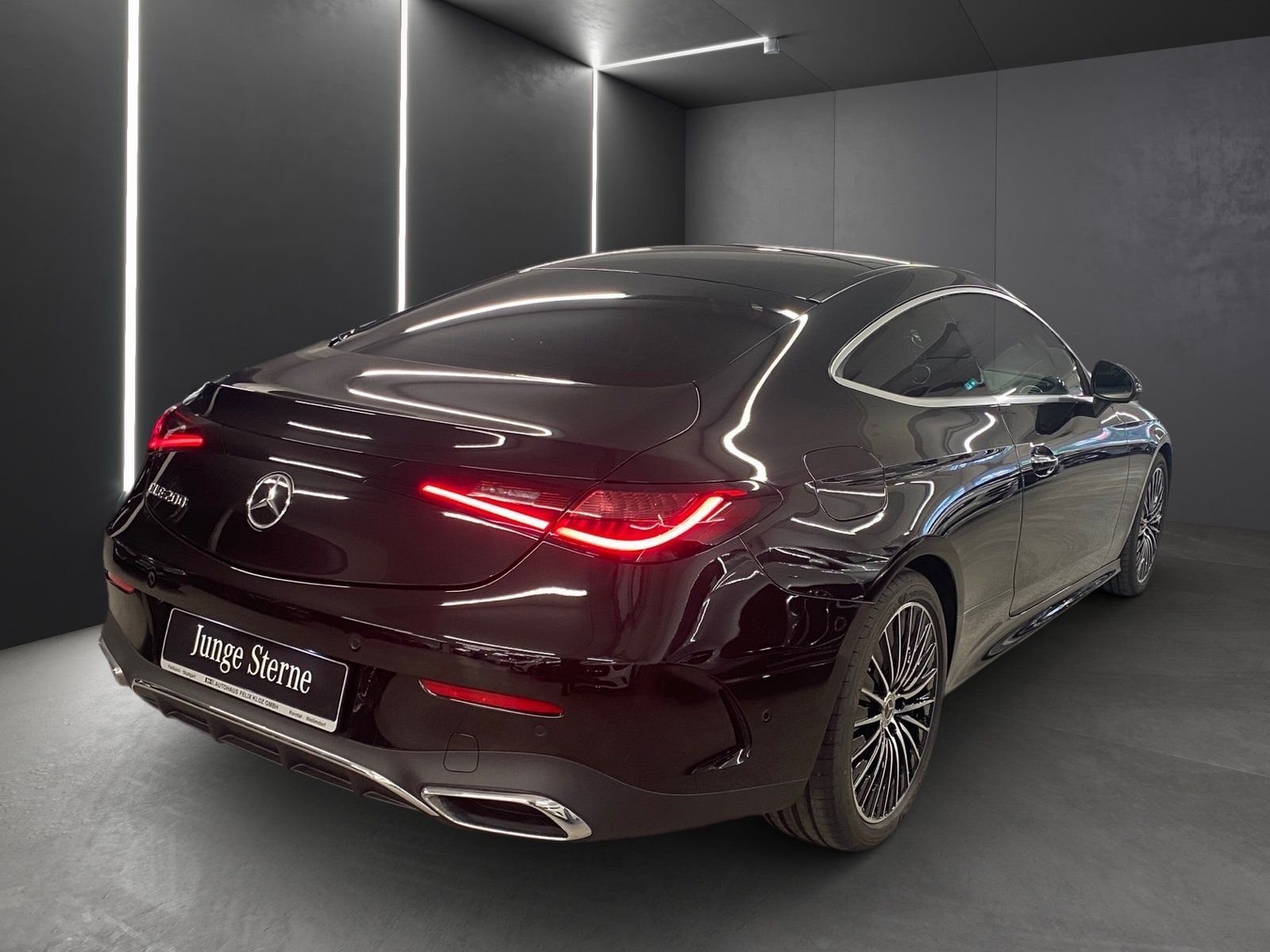 Fahrzeugabbildung Mercedes-Benz CLE 200 AMG Plus*Pano*STDHZG*HUD*360*Totwink*Mem