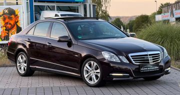 Mercedes E 220 - 2