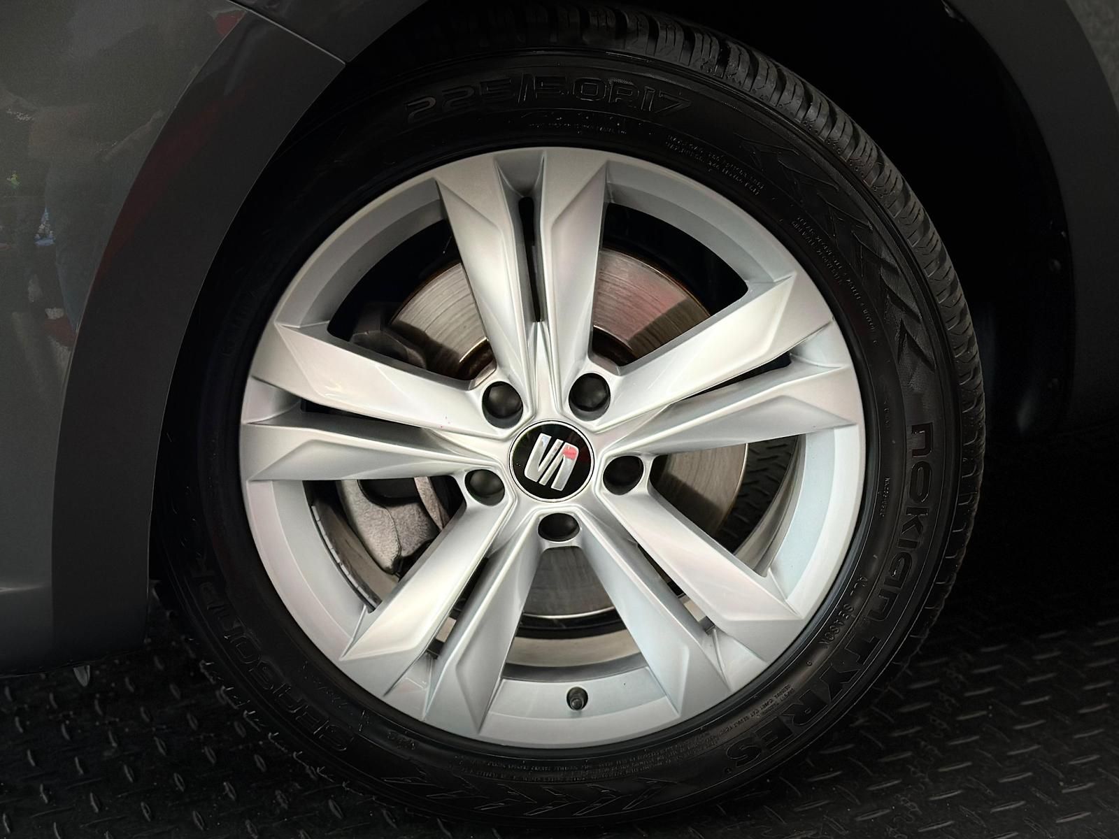 SEAT Alhambra 2.0TDI XCELLENCE BIXEN#AHK#PANO#SHZ#NAV - Image 9