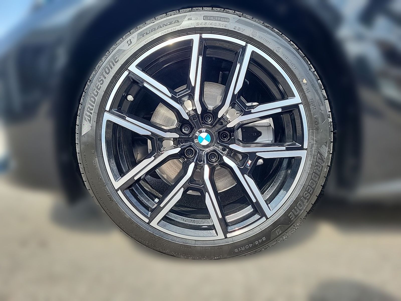 BMW i4 - Bild 4