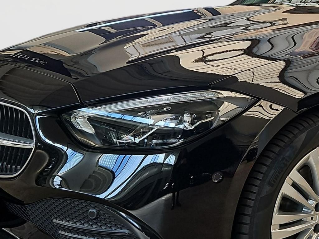 Fahrzeugabbildung Mercedes-Benz C 180 Avantg. Totwi. Memo Navi LED SHZ Ambie.