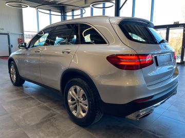 Mercedes-Benz GLC 250 4Matic *LED*AHK*KAMERA*NAVI*SHZ*TEMPOMAT